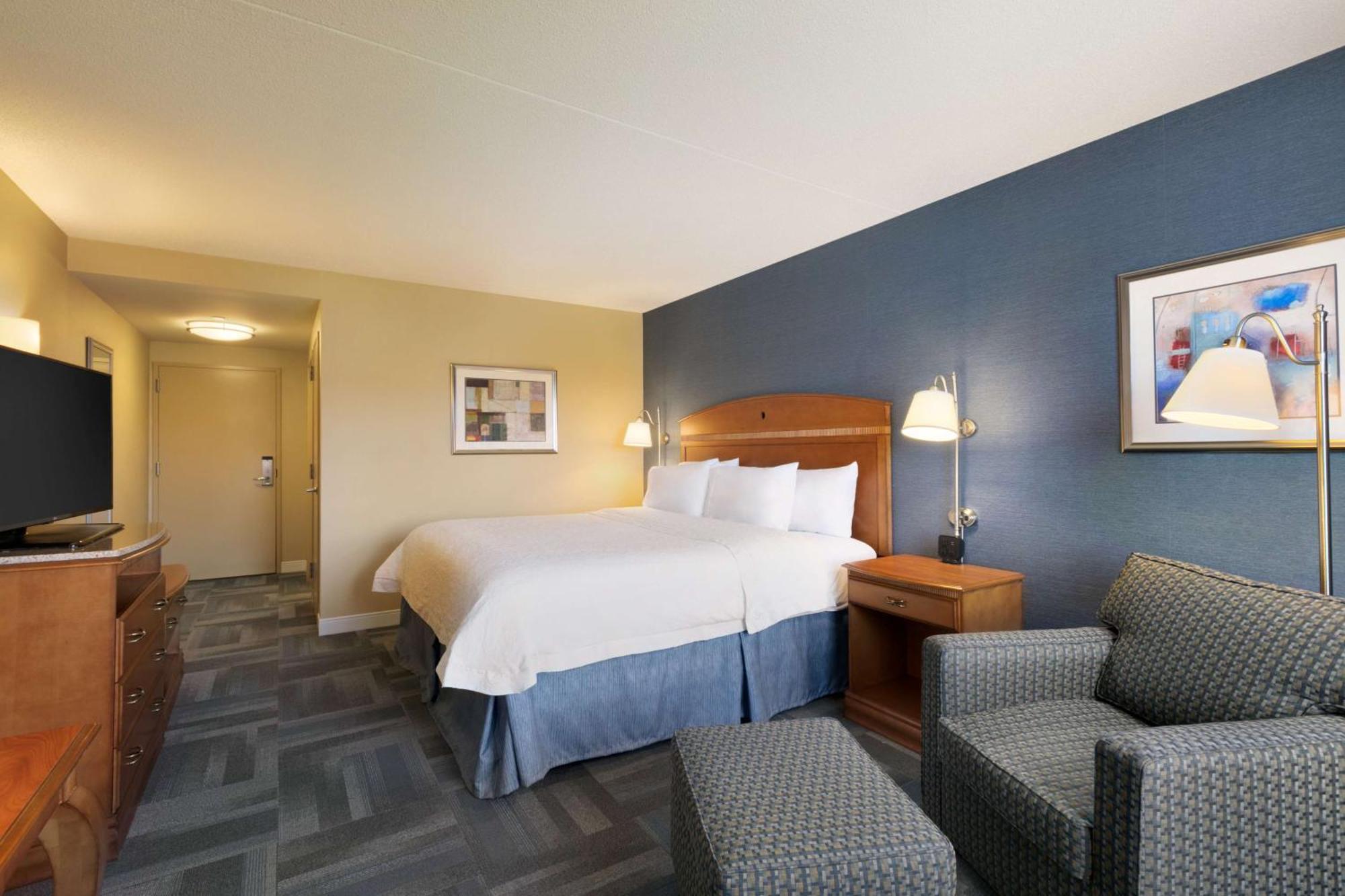 Hampton Inn New York - Laguardia Airport Exteriör bild