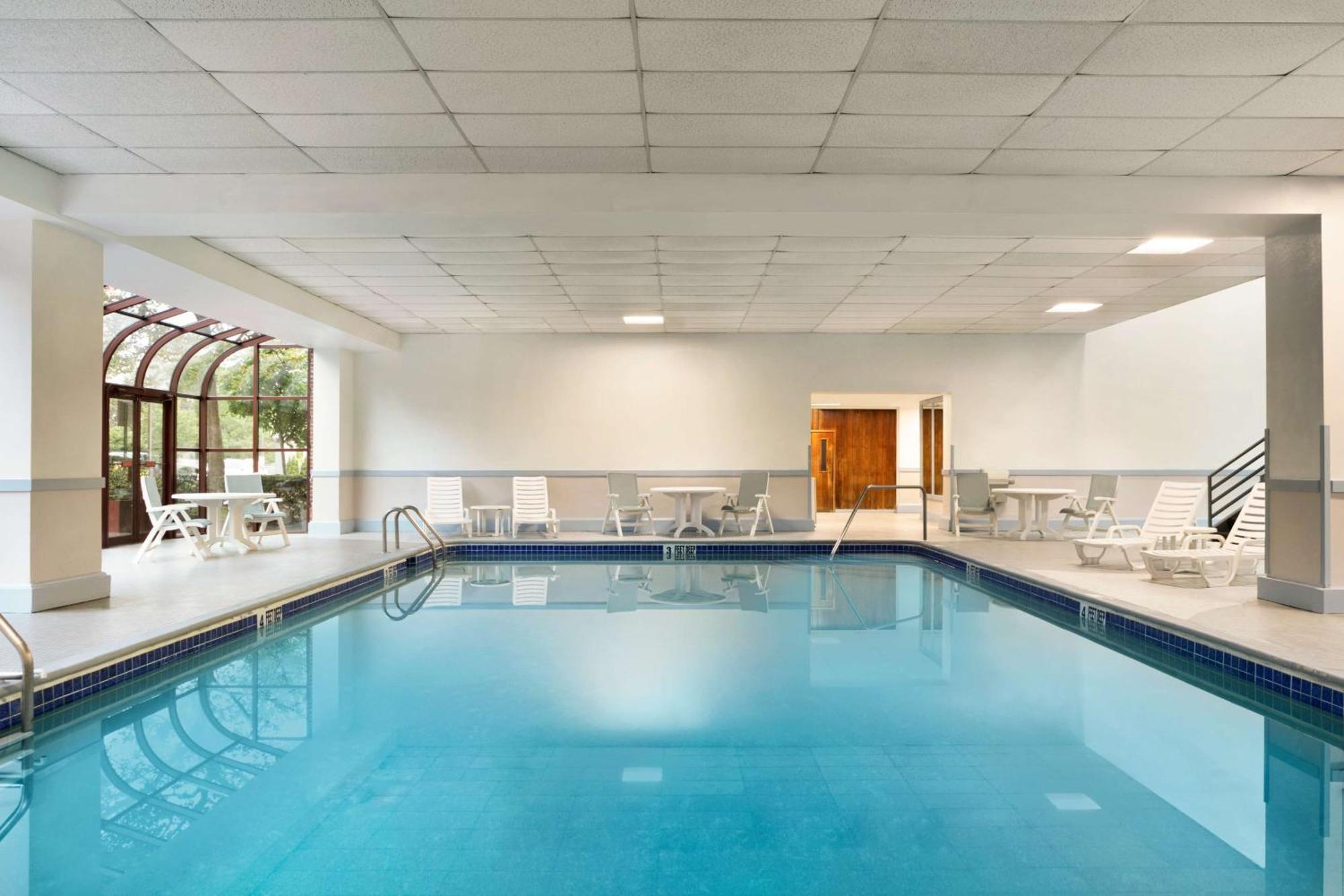 Hampton Inn New York - Laguardia Airport Exteriör bild