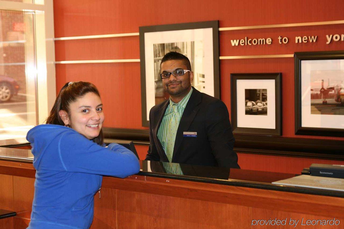 Hampton Inn New York - Laguardia Airport Inreriör bild