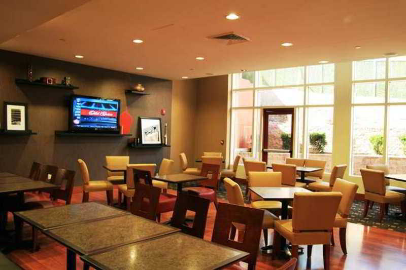 Hampton Inn New York - Laguardia Airport Exteriör bild